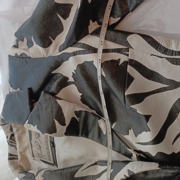 GEN LEATHER VINTAGE MICHAEL HOBAN NORTH BEACH LEATHER SKIRT & JACKET - Picture 14 of 17